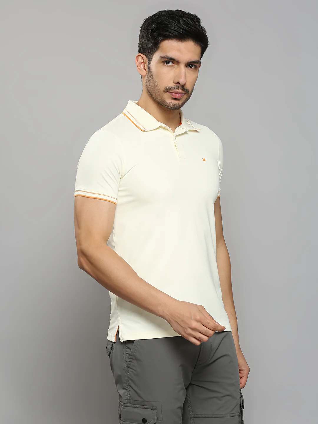 Men's Cream Printed Slim Fit T-Shirts - Image 3