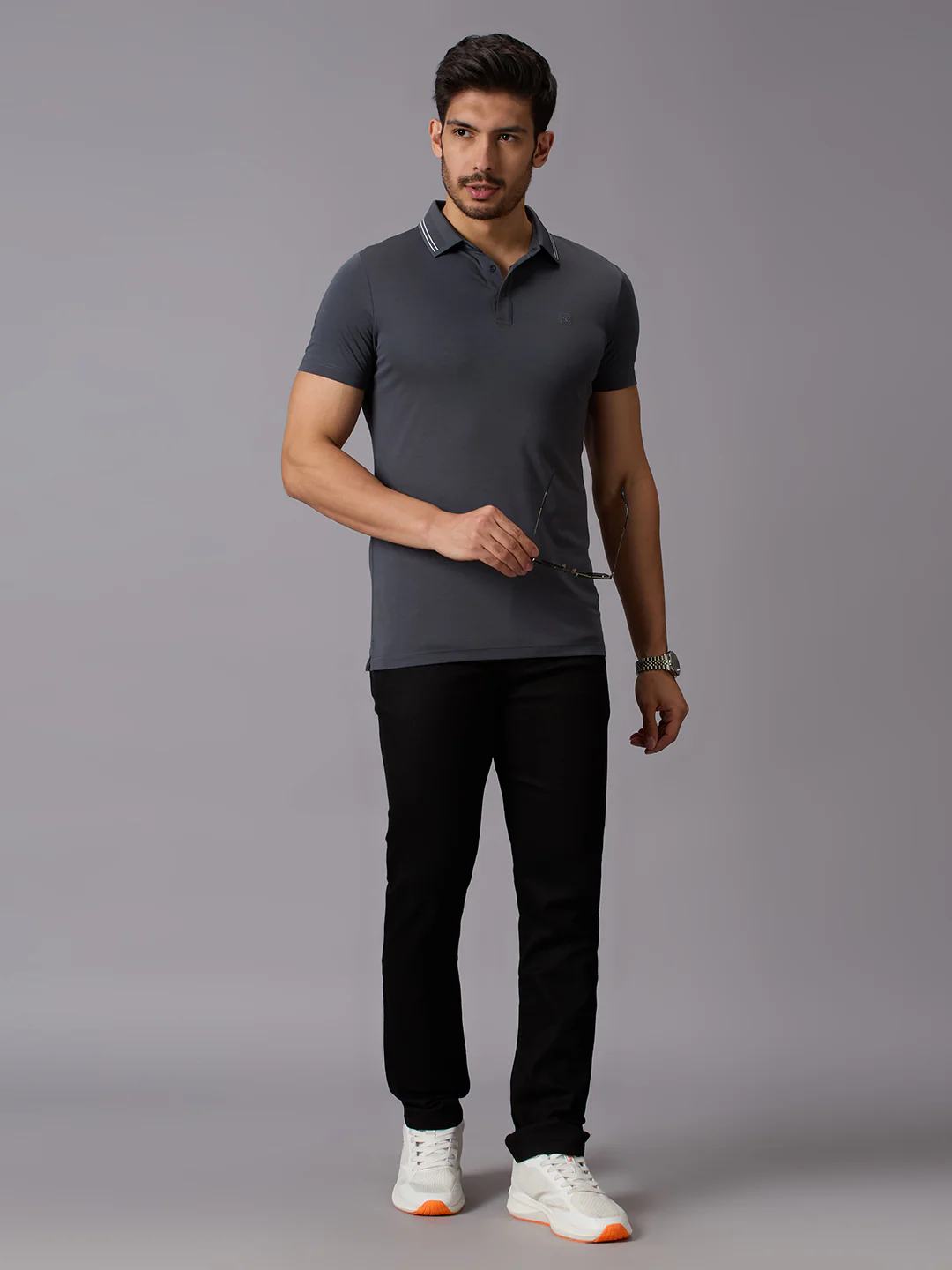 Men's Dark Grey Solid Slim Fit T-Shirts - Image 6