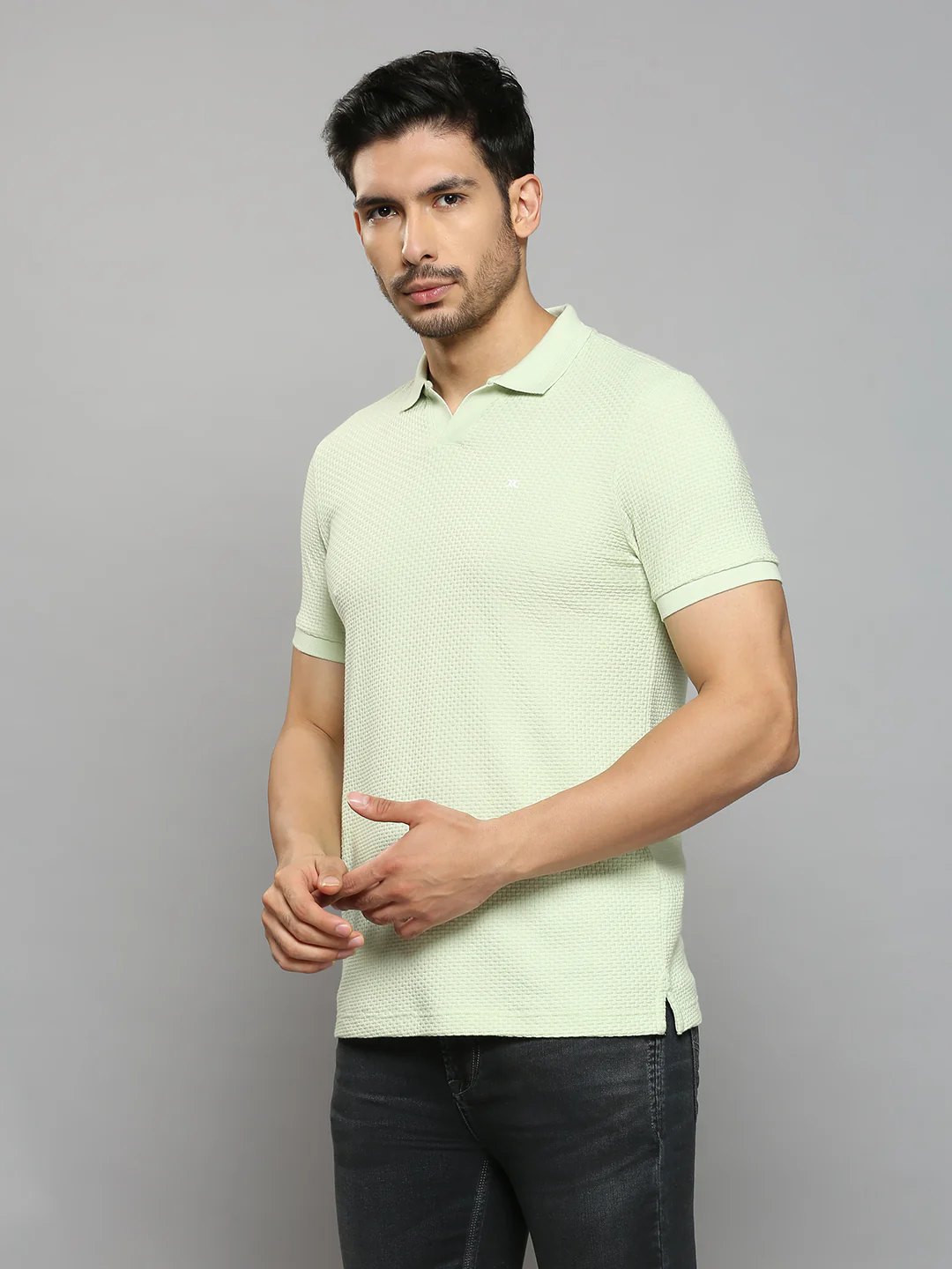 Men's Green Printed Slim Fit T-Shirts - Image 2