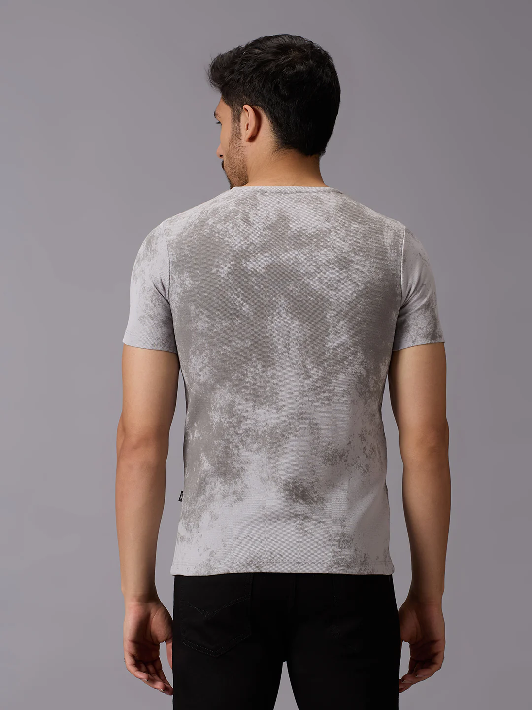 Men's Grey Printed Slim Fit T-Shirts - Image 4