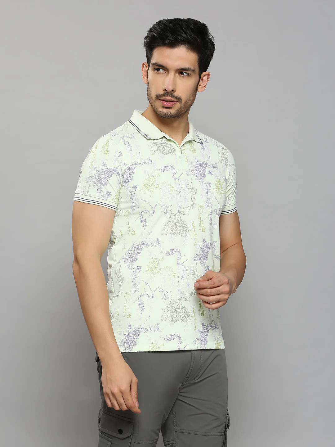 Men's Light Green Printed Slim Fit T-Shirts - Image 3