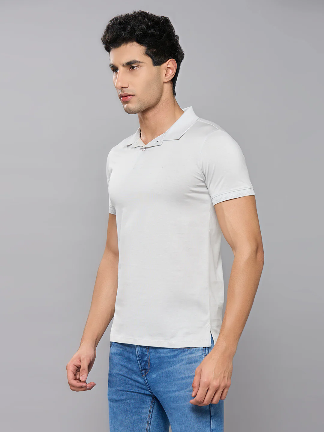 Men's Light Grey Solid Slim Fit T-Shirts - Image 2