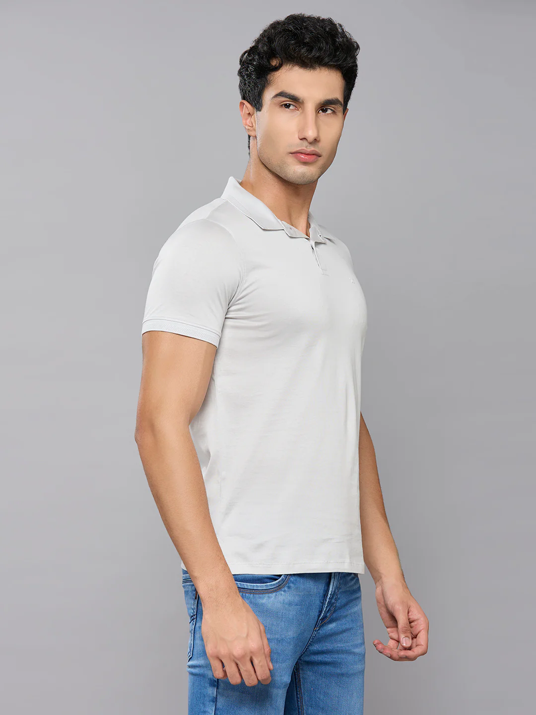 Men's Light Grey Solid Slim Fit T-Shirts - Image 3