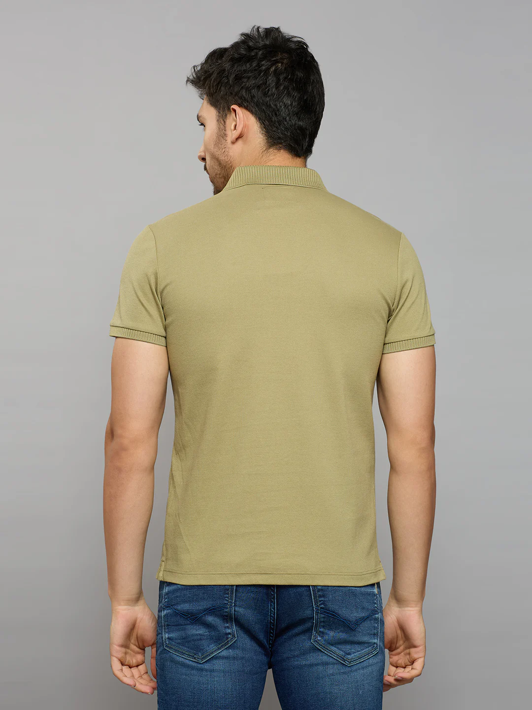 Men's Light Olive Solid Slim Fit T-Shirts - Image 4