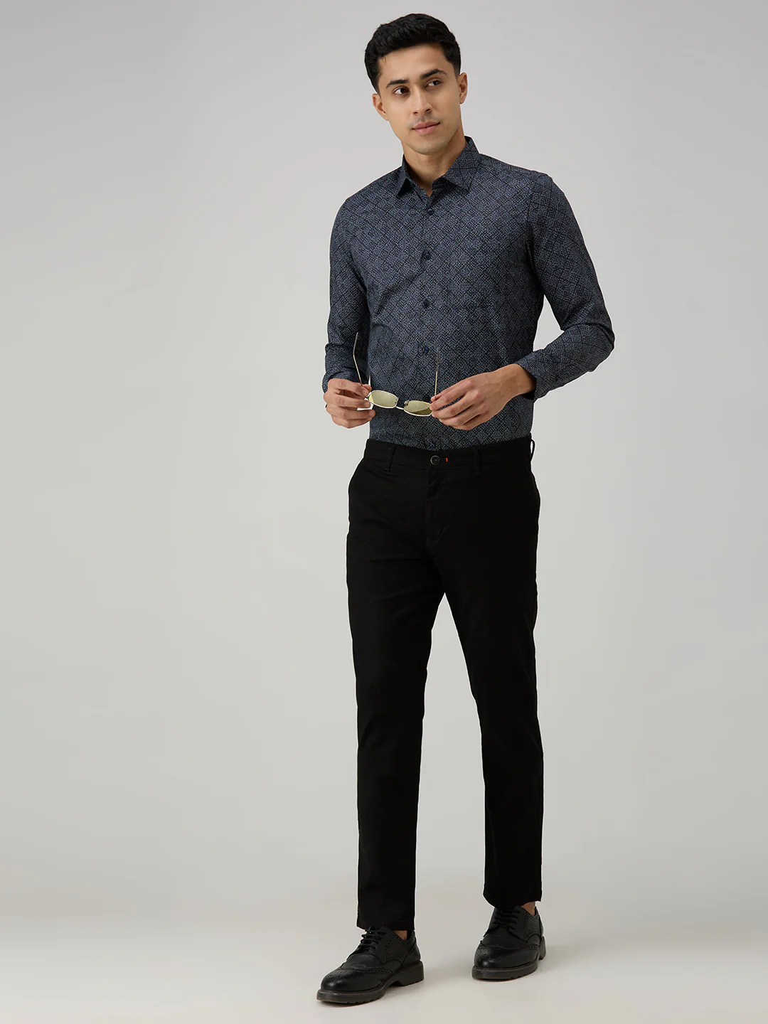 Men's Navy Blue Printed Slim Fit Shirts - Image 8