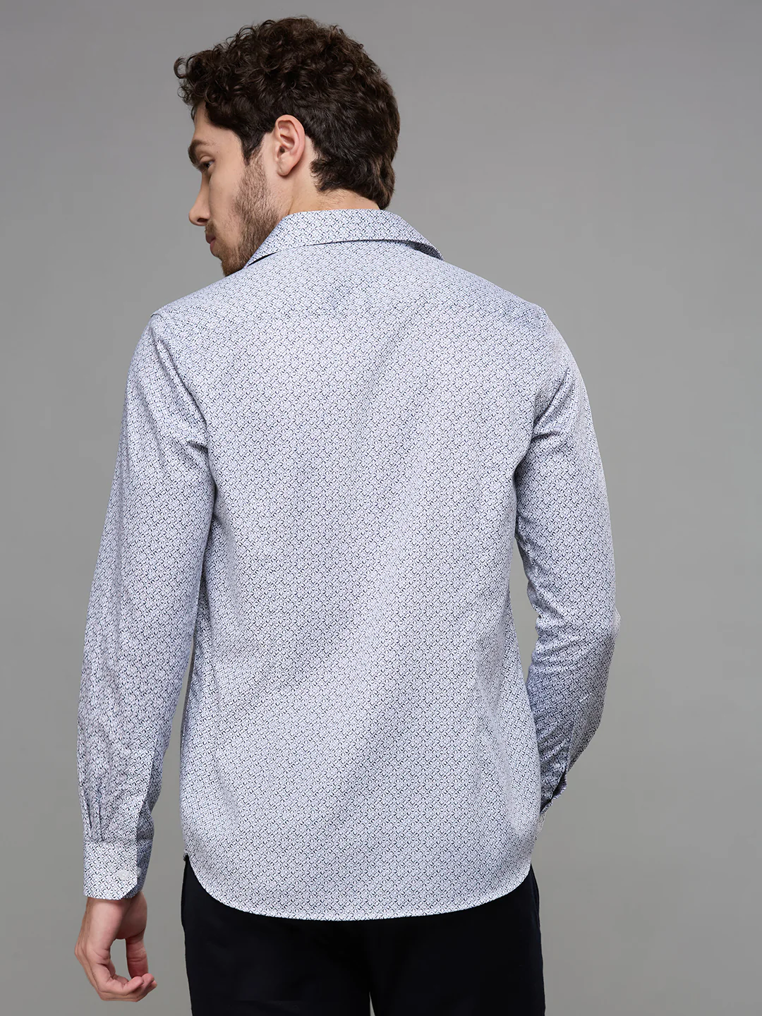 Men's Navy Blue Printed Slim Fit Shirts - Image 6