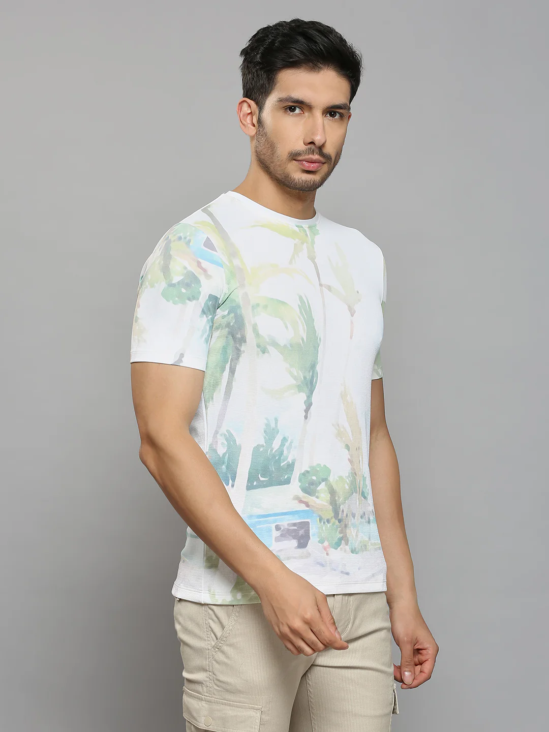 Men's Off White Printed Slim Fit T-Shirts - Image 3