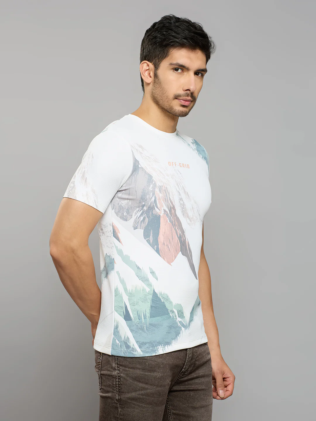 Men's Off White Printed Slim Fit T-Shirts - Image 3