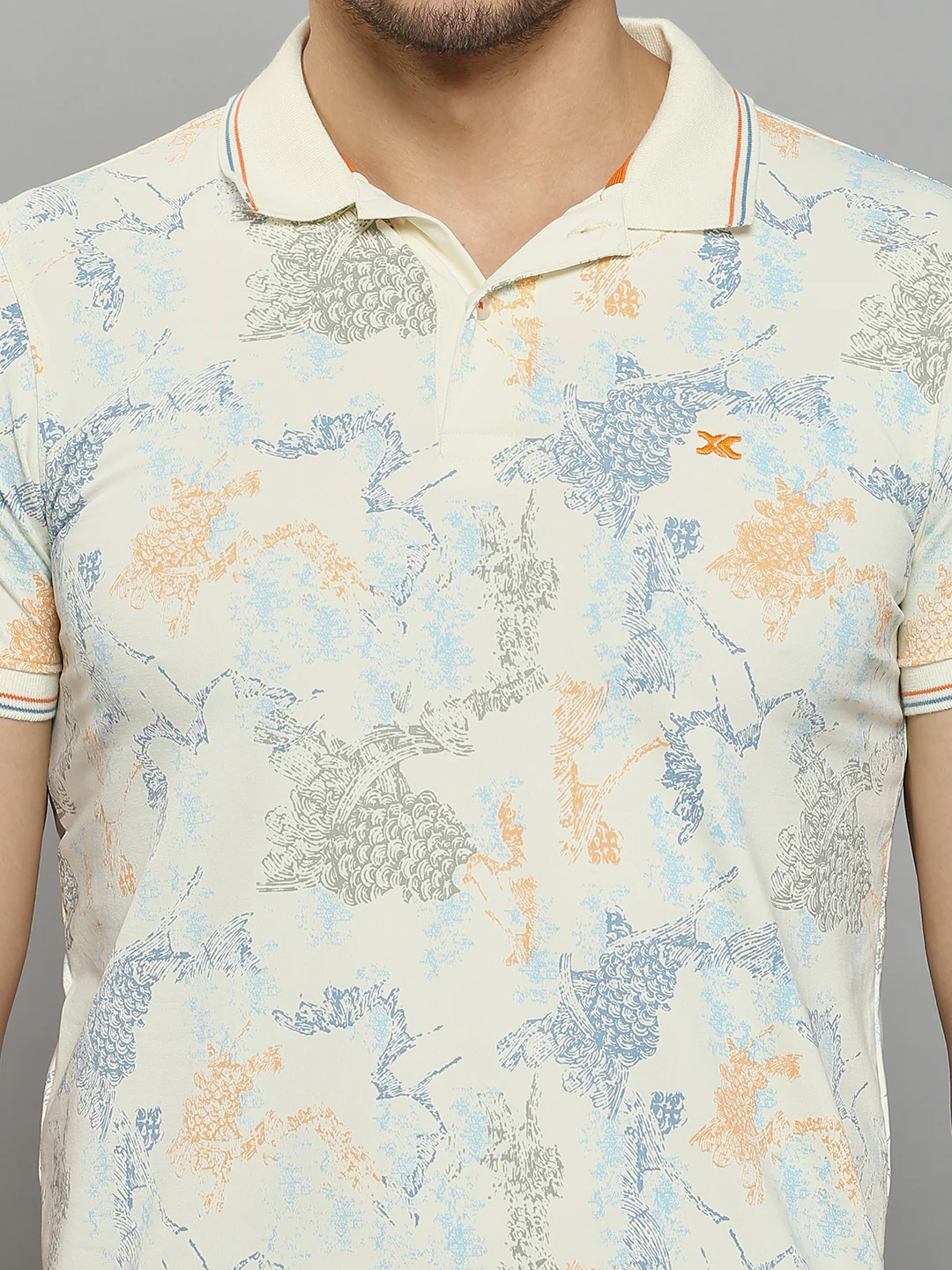 Men's Off White Printed Slim Fit T-Shirts - Image 5