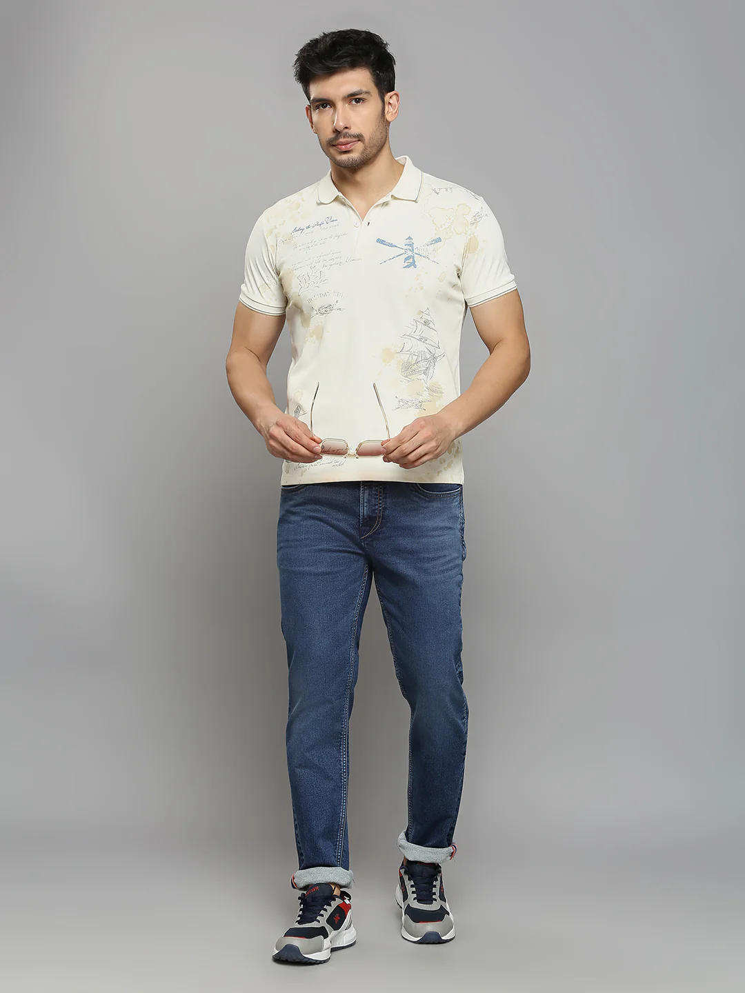 Men's Off White Printed Slim Fit T-Shirts - Image 6