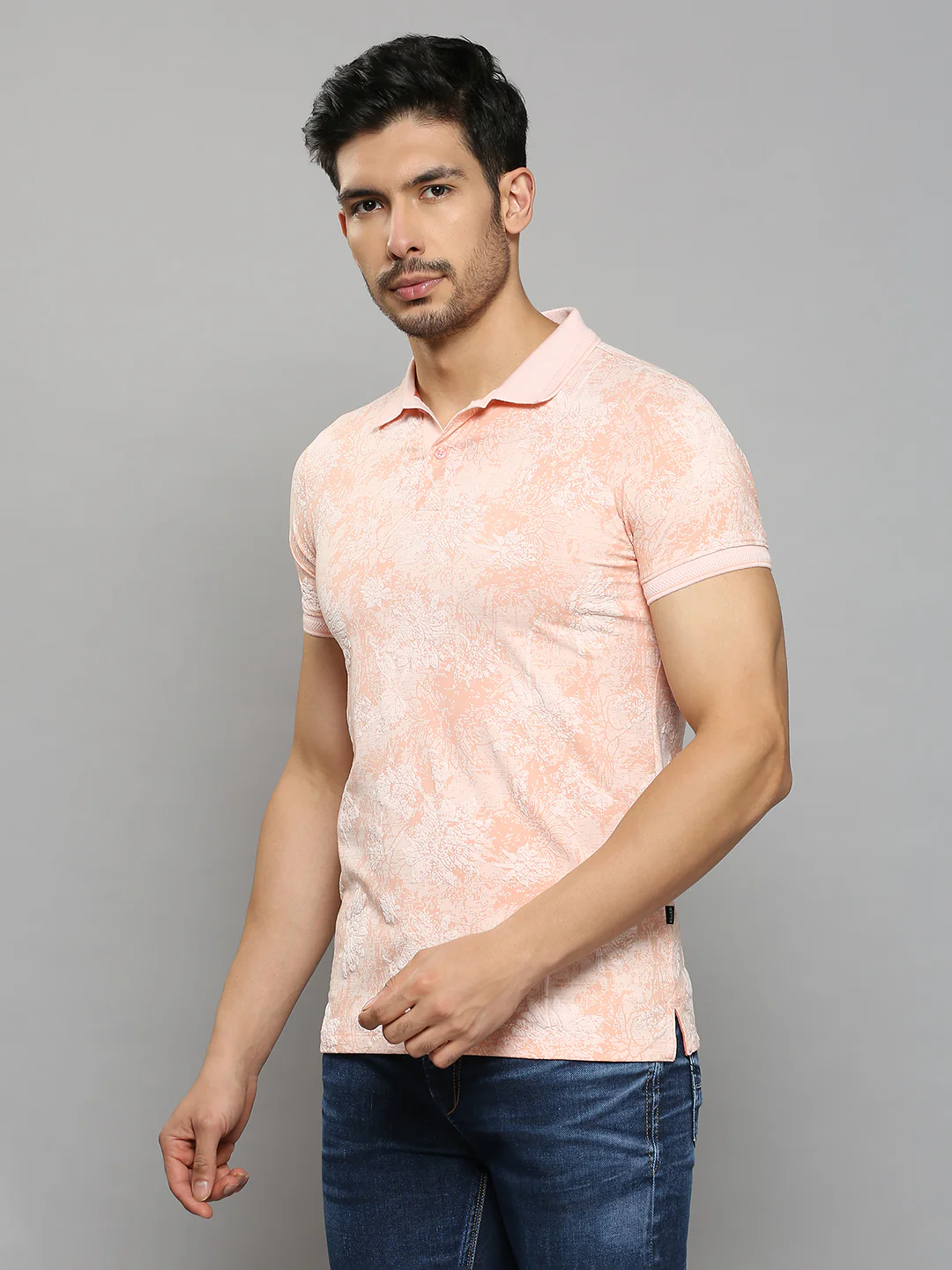 Men's Pink Printed Slim Fit T-Shirts - Image 2