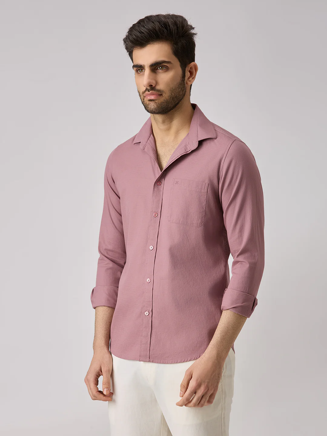Men's Pink Solid Slim Fit Shirts - Image 4