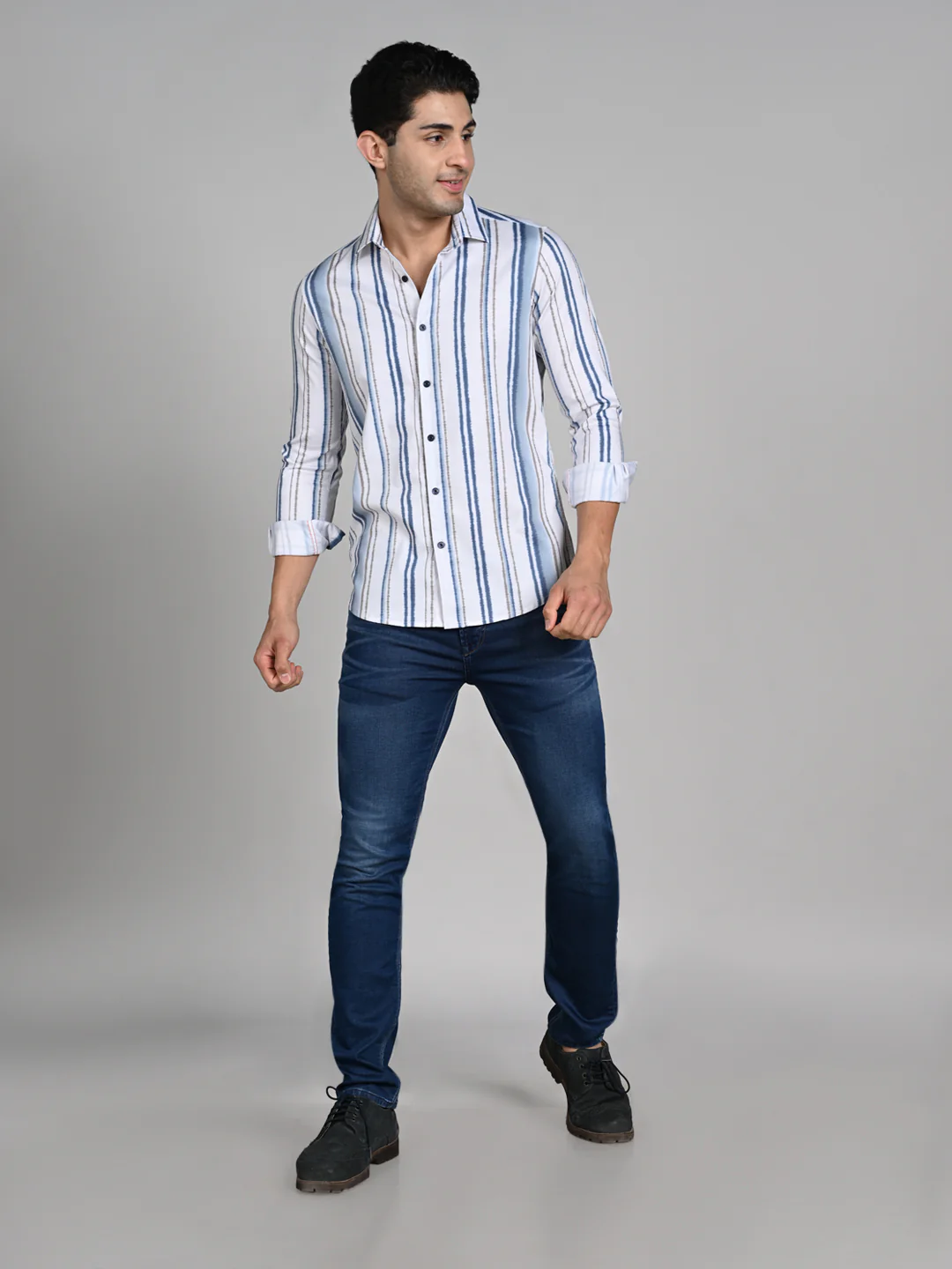 Men's White Printed Slim Fit Shirts - Image 3