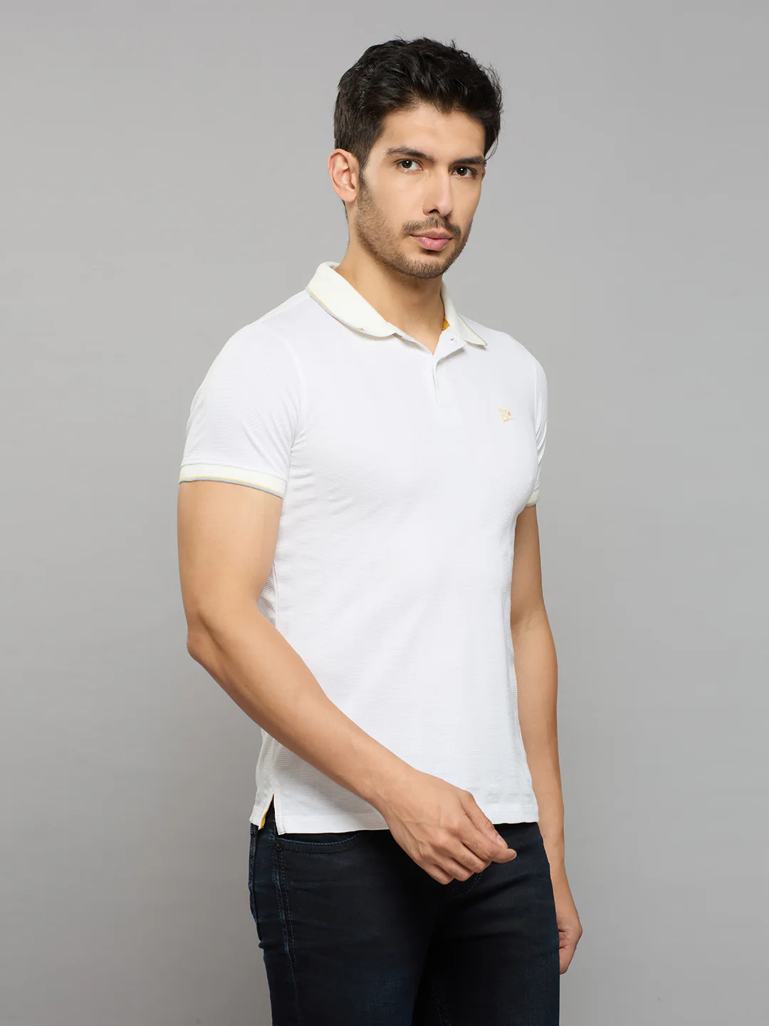 Men's White Printed Slim Fit T-Shirts - Image 3