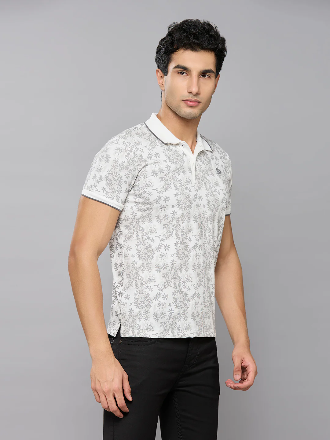 Men's White Printed Slim Fit T-Shirts - Image 3