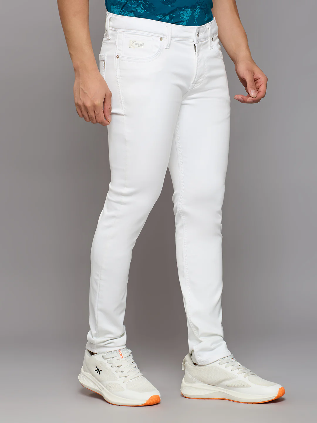Men's White Skinny Fit Jeans - Image 3