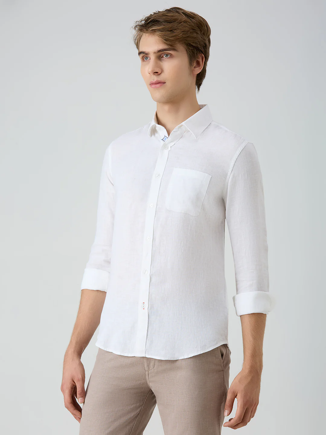 Men's White Solid Slim Fit Shirts - Image 4